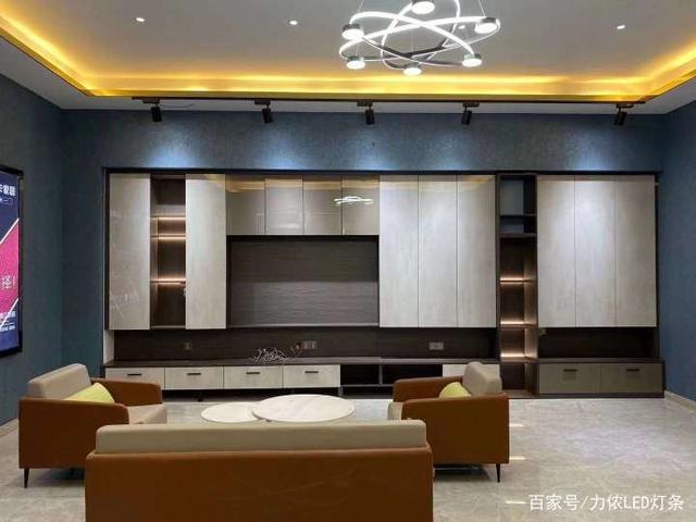 燈帶=過(guò)時(shí)？這些用途會(huì)讓你改變看法